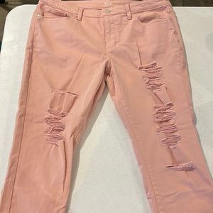Ripped Skinny Jean